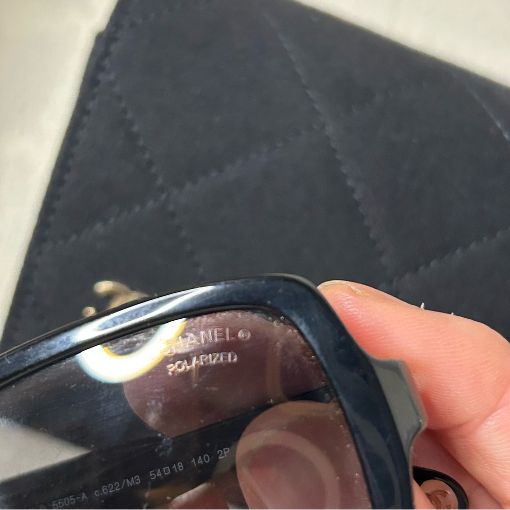 Chanel Current Style 5505 Black Frame Polarized Gradient Lens Sunglasses - Picture 12 of 12